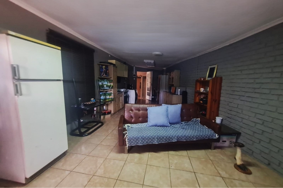 3 Bedroom Property for Sale in Reefhaven Gauteng