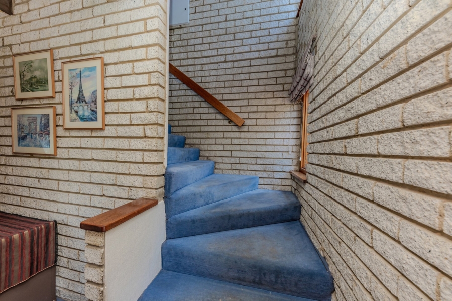 3 Bedroom Property for Sale in Boskruin Gauteng