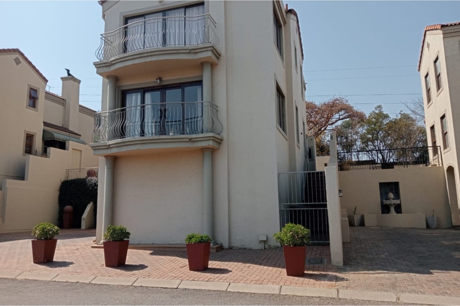 3 Bedroom Property for Sale in Lynnwood Glen Gauteng