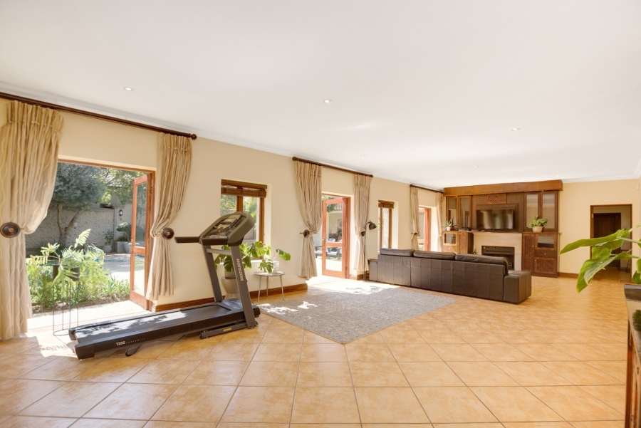 4 Bedroom Property for Sale in Dainfern Golf Estate Gauteng