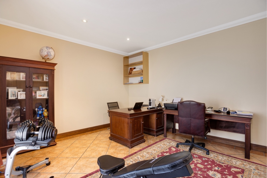 4 Bedroom Property for Sale in Dainfern Golf Estate Gauteng