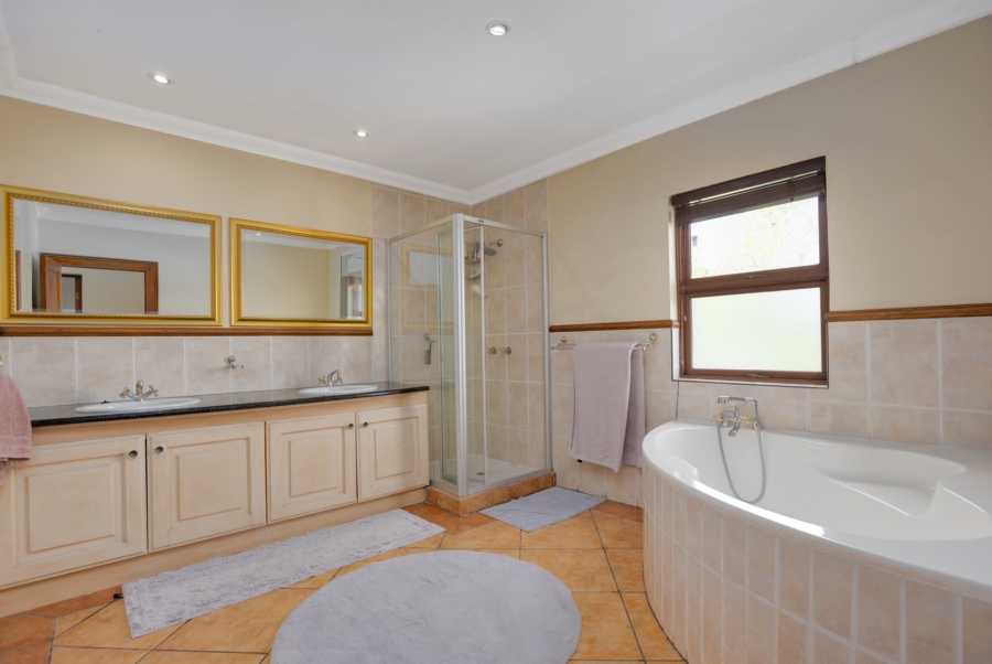 4 Bedroom Property for Sale in Dainfern Golf Estate Gauteng