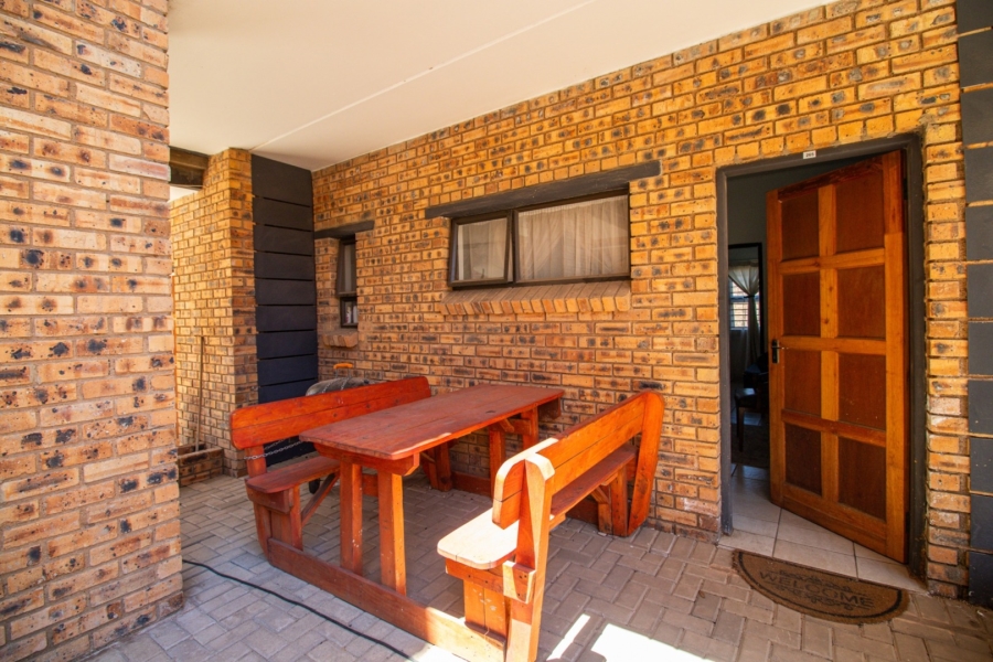 2 Bedroom Property for Sale in Witfield Gauteng
