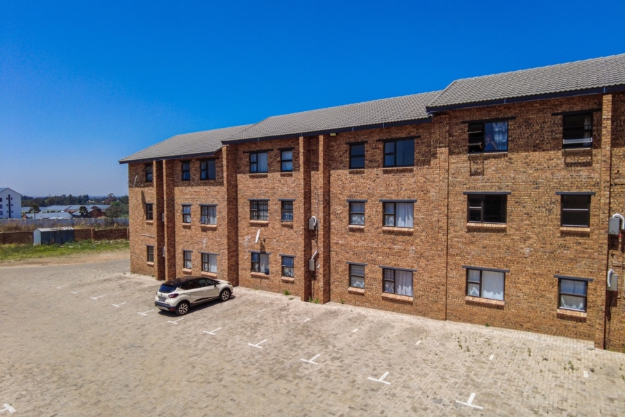 2 Bedroom Property for Sale in Witfield Gauteng