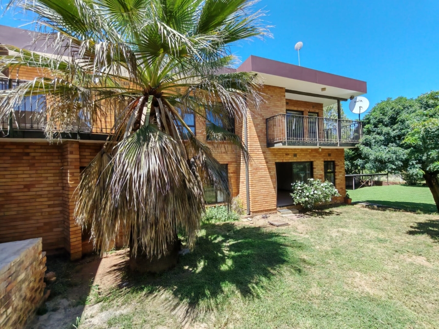 4 Bedroom Property for Sale in Three Rivers East Gauteng