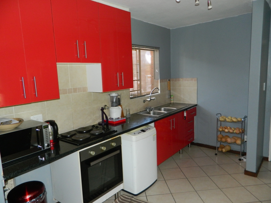 3 Bedroom Property for Sale in Equestria Gauteng