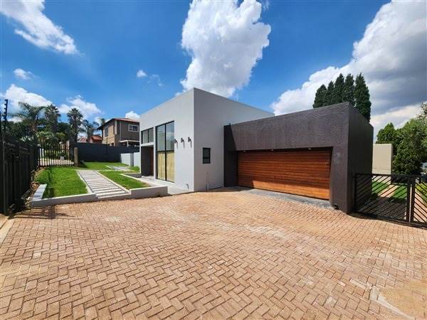 3 Bedroom Property for Sale in Northcliff Gauteng