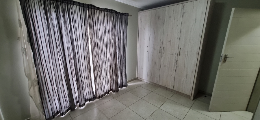 2 Bedroom Property for Sale in Amberfield Gauteng