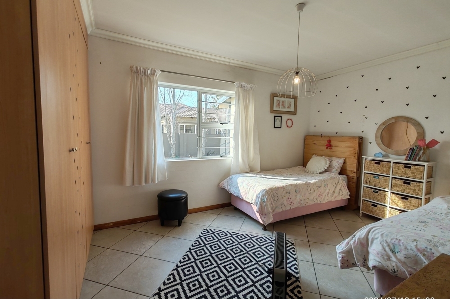 4 Bedroom Property for Sale in Vanderbijlpark SE 8 Gauteng