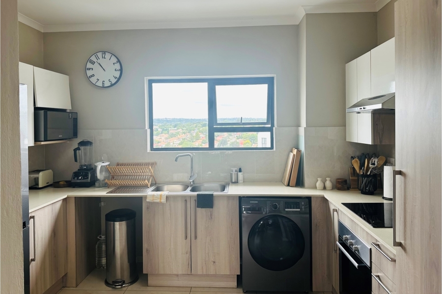 To Let 2 Bedroom Property for Rent in North Riding Gauteng