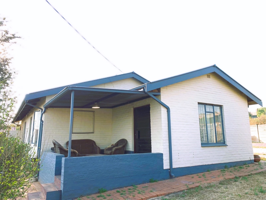 To Let 3 Bedroom Property for Rent in Kwaggasrand Gauteng