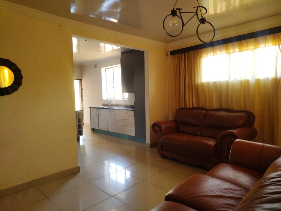 To Let 3 Bedroom Property for Rent in Kwaggasrand Gauteng