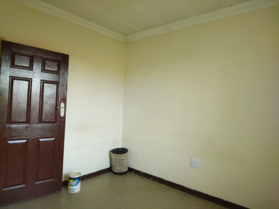 To Let 3 Bedroom Property for Rent in Kwaggasrand Gauteng