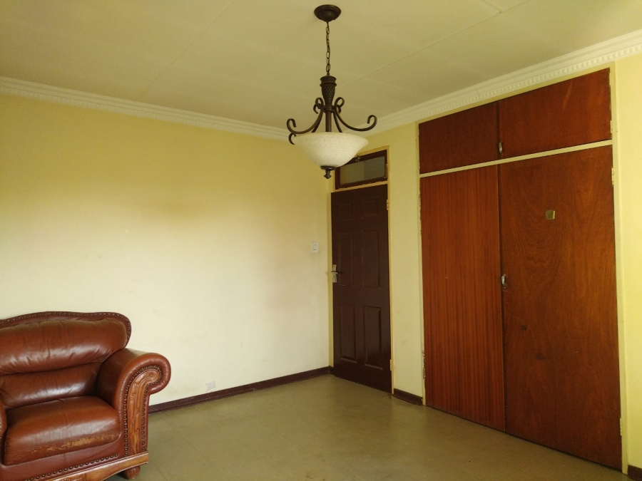 To Let 3 Bedroom Property for Rent in Kwaggasrand Gauteng