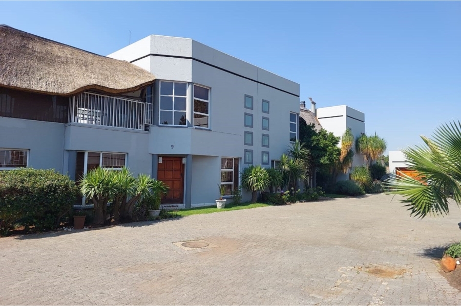 3 Bedroom Property for Sale in Vanderbijlpark SE 4 Gauteng