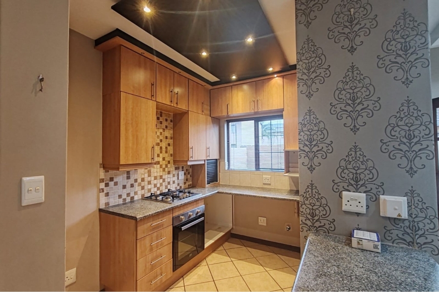 2 Bedroom Property for Sale in Carlswald Gauteng