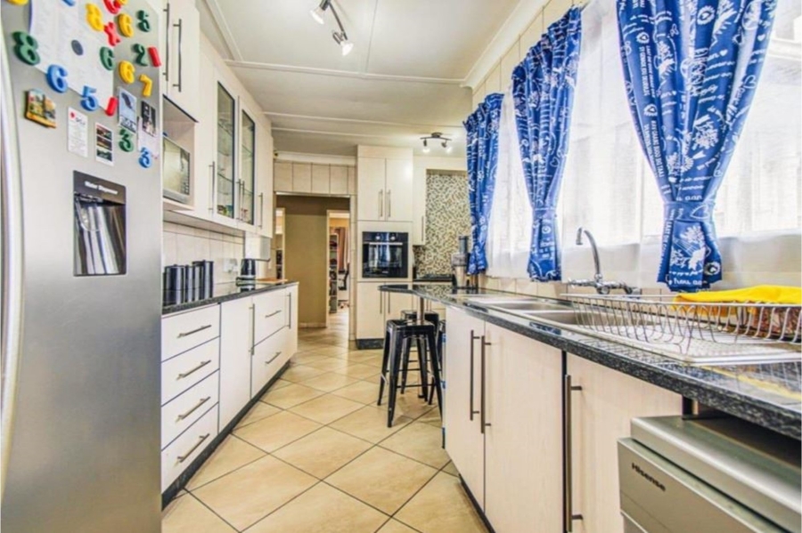 3 Bedroom Property for Sale in Parkdene Gauteng