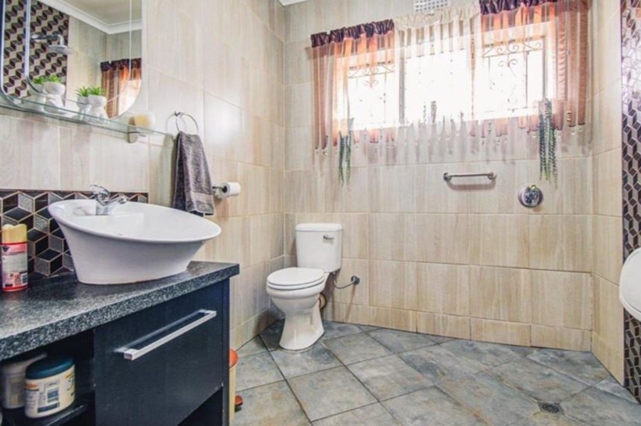 3 Bedroom Property for Sale in Parkdene Gauteng