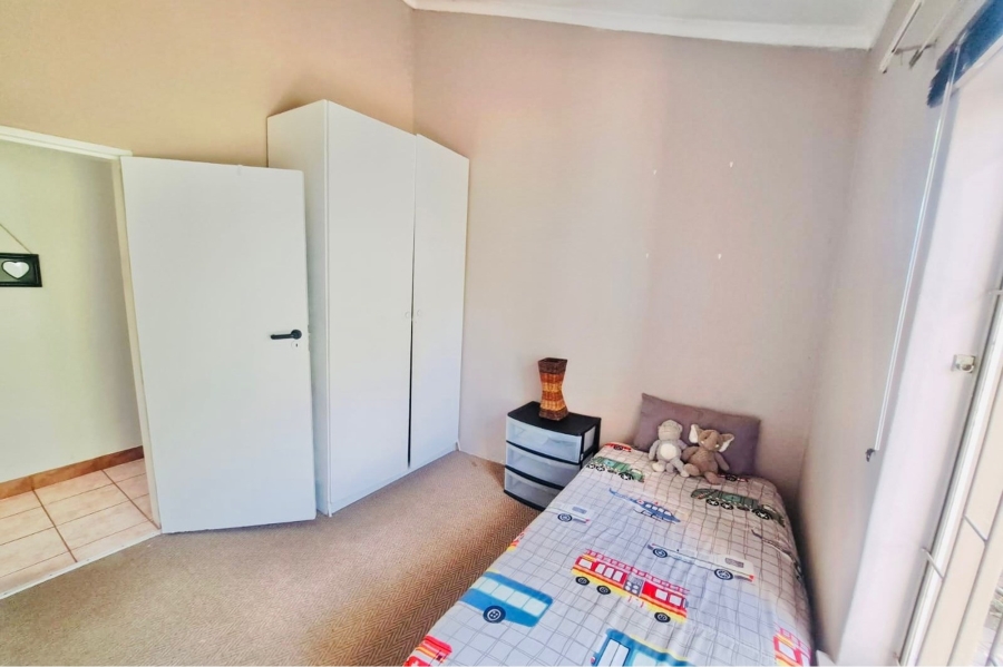3 Bedroom Property for Sale in Elardus Park Gauteng