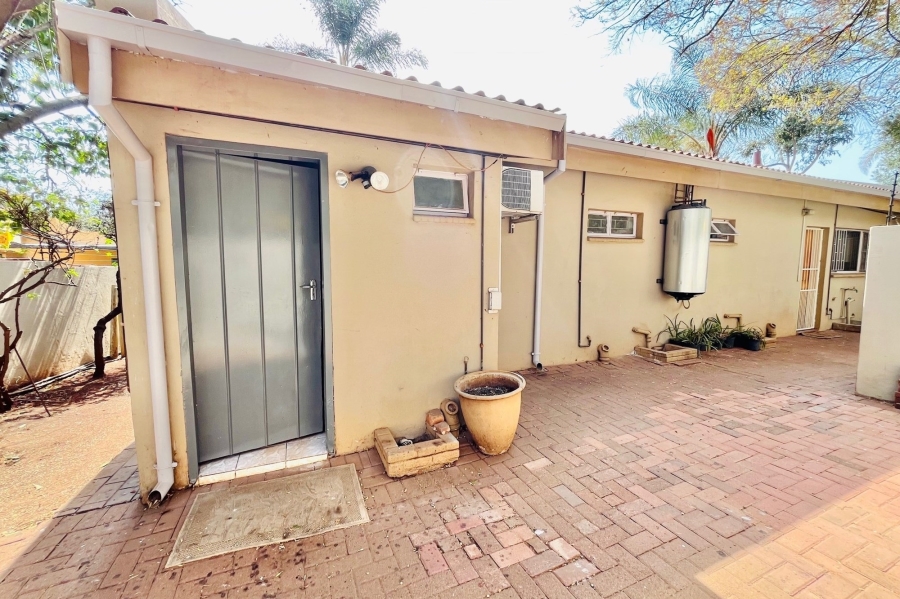 3 Bedroom Property for Sale in Elardus Park Gauteng