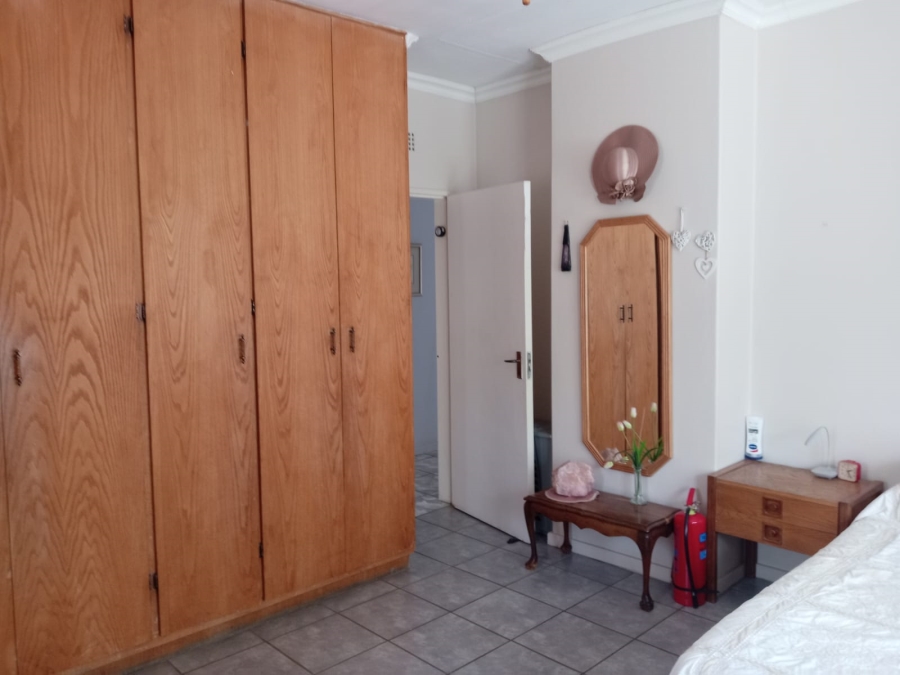 4 Bedroom Property for Sale in Miravaal Gauteng