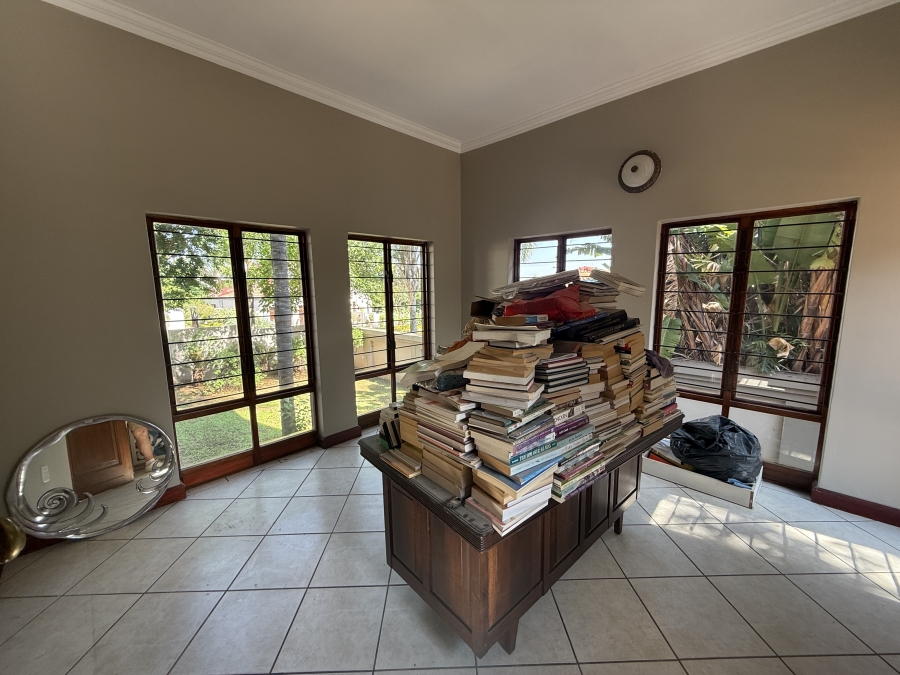 To Let 4 Bedroom Property for Rent in Ruimsig Country Estate Gauteng