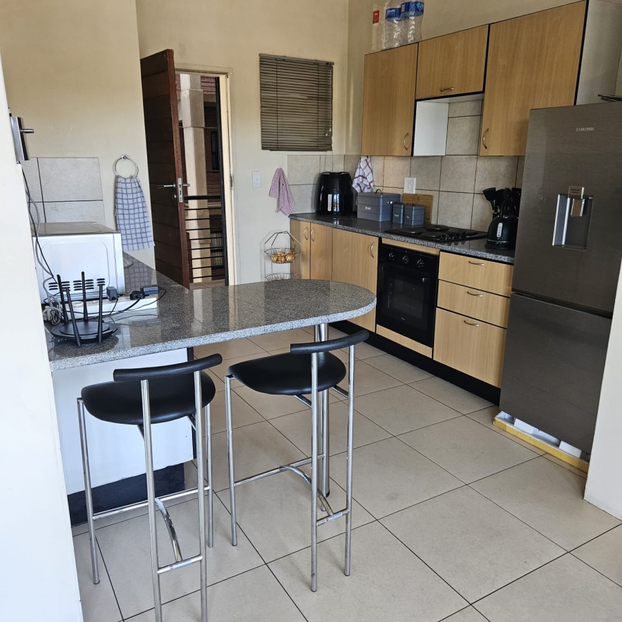 2 Bedroom Property for Sale in Milpark Gauteng