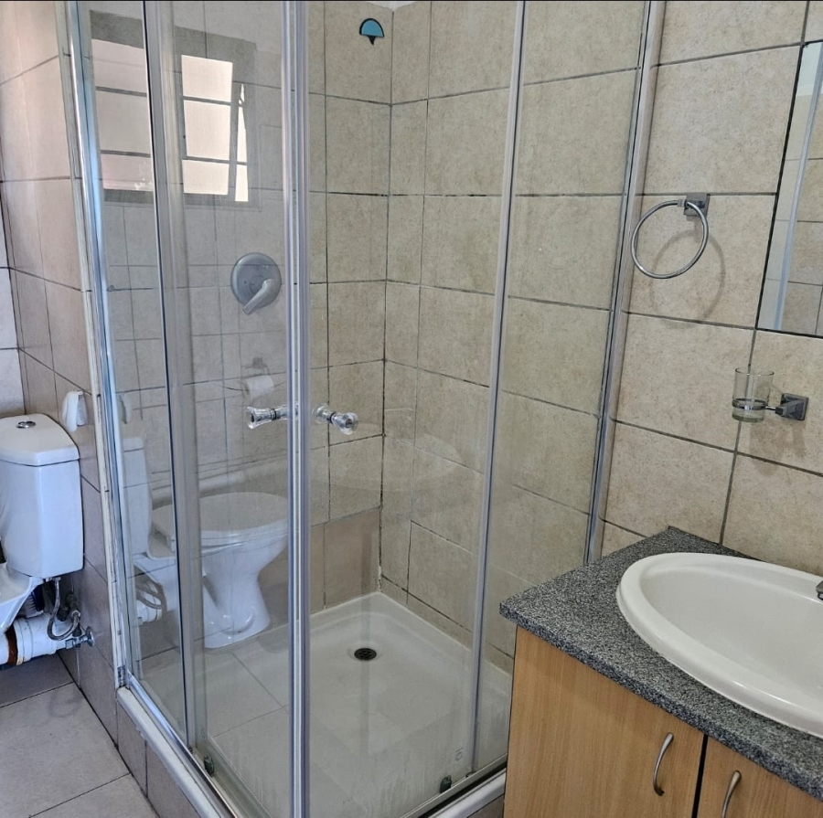 2 Bedroom Property for Sale in Milpark Gauteng