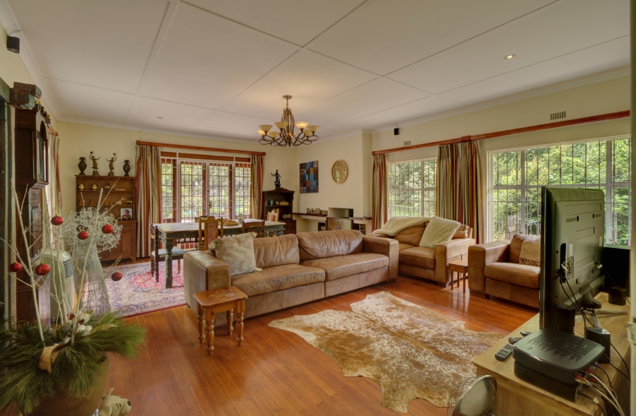 6 Bedroom Property for Sale in Crowthorne AH Gauteng