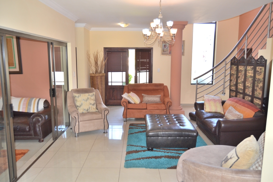 4 Bedroom Property for Sale in Stone Ridge Gauteng