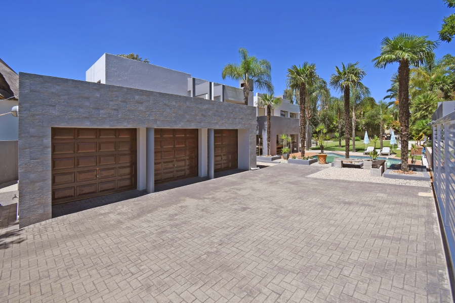 6 Bedroom Property for Sale in Kyalami Estates Gauteng