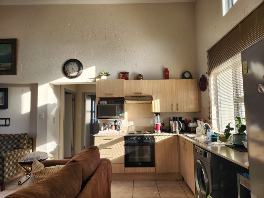 2 Bedroom Property for Sale in Lonehill Gauteng