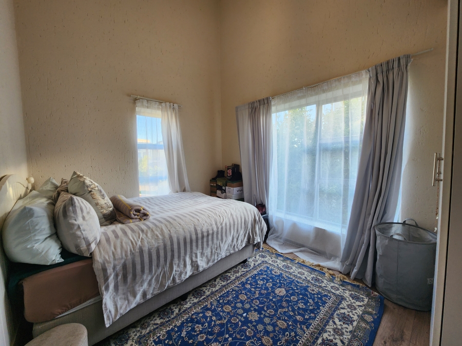 2 Bedroom Property for Sale in Lonehill Gauteng