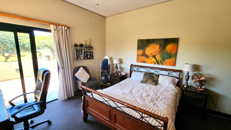 6 Bedroom Property for Sale in Willow Acres Gauteng