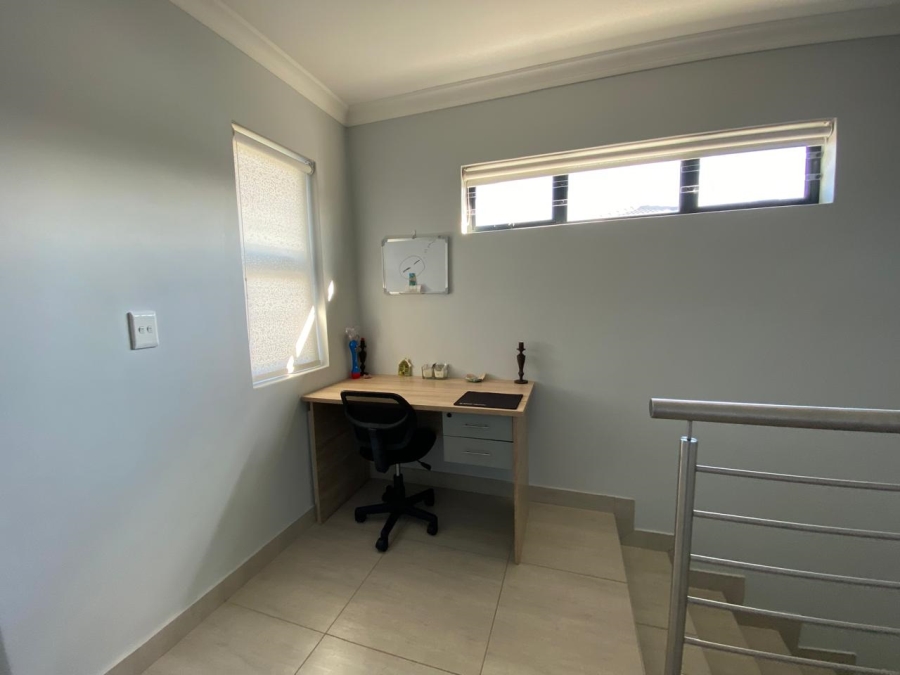 3 Bedroom Property for Sale in Thatchfield Ridge Gauteng