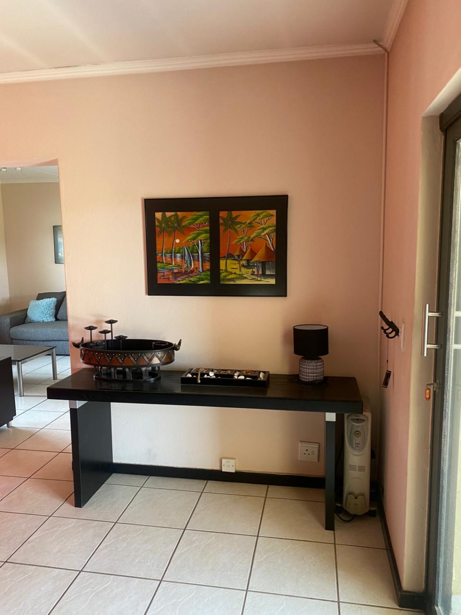 To Let 2 Bedroom Property for Rent in Sunninghill Gauteng