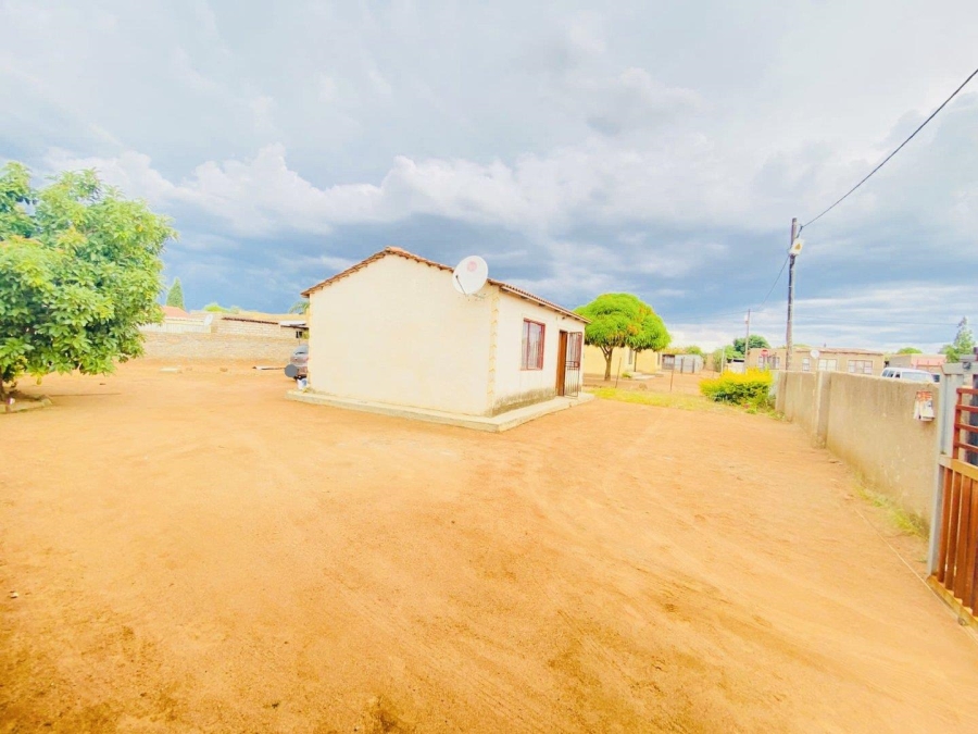 To Let 2 Bedroom Property for Rent in Soshanguve X Gauteng