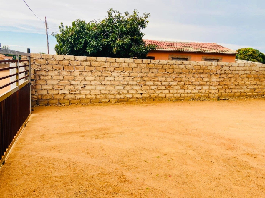 To Let 2 Bedroom Property for Rent in Soshanguve X Gauteng
