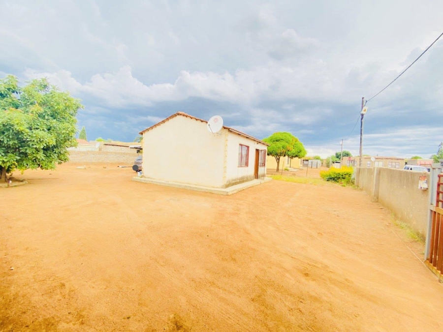 To Let 2 Bedroom Property for Rent in Soshanguve X Gauteng