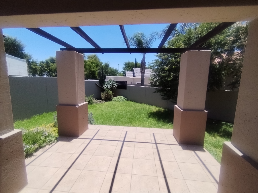 3 Bedroom Property for Sale in Pebble Creek Gauteng