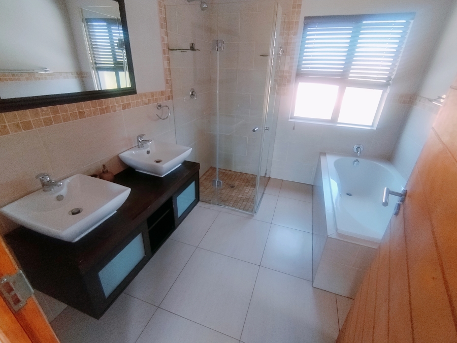 3 Bedroom Property for Sale in Pebble Creek Gauteng