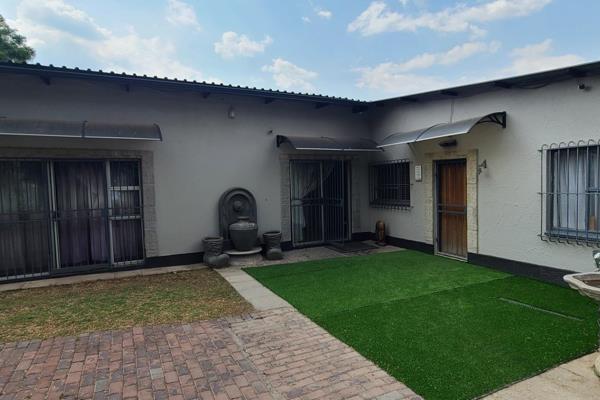 6 Bedroom Property for Sale in Edendale Gauteng