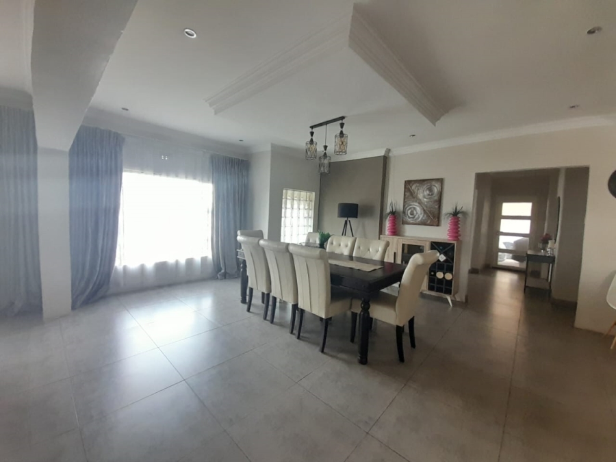 3 Bedroom Property for Sale in Bonanne Gauteng