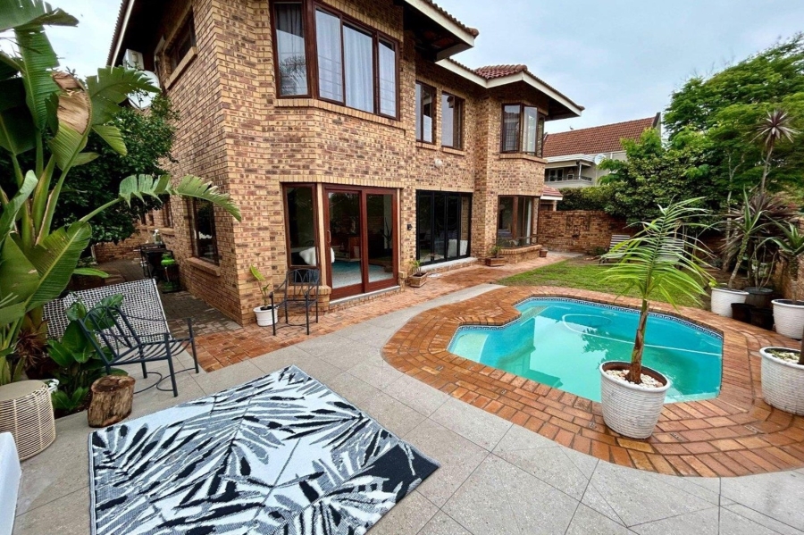 4 Bedroom Property for Sale in Silver Lakes Golf Estate Gauteng