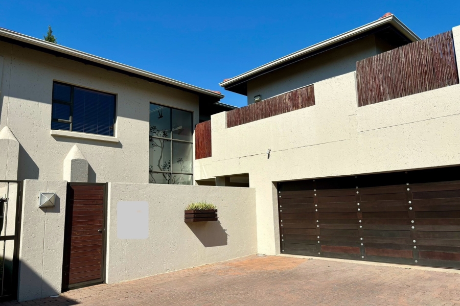 To Let 3 Bedroom Property for Rent in Hyde Park Gauteng