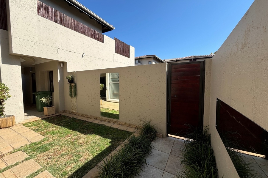 To Let 3 Bedroom Property for Rent in Hyde Park Gauteng