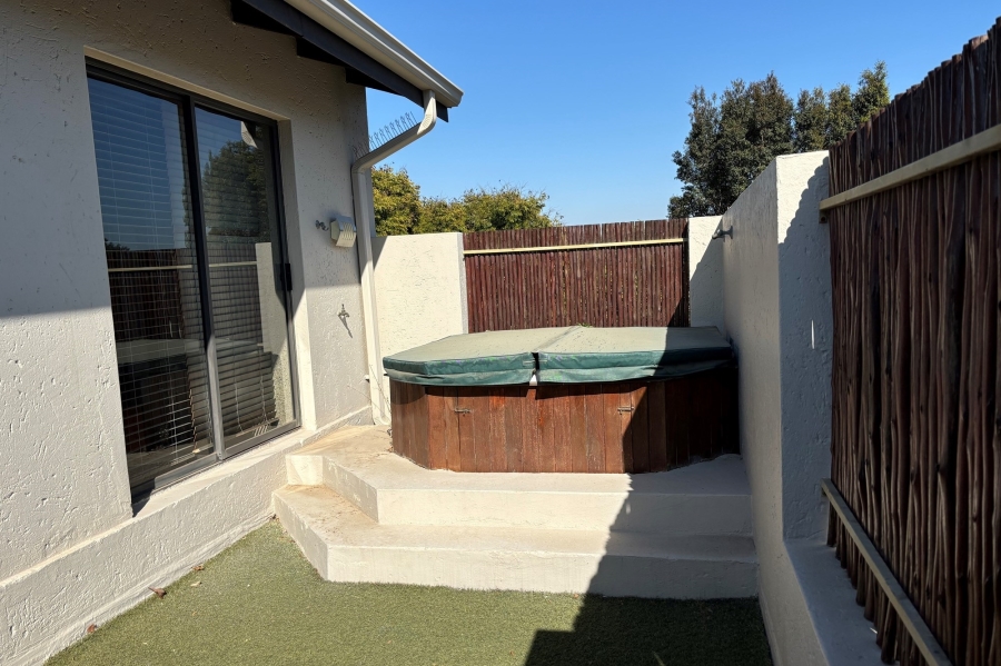 To Let 3 Bedroom Property for Rent in Hyde Park Gauteng