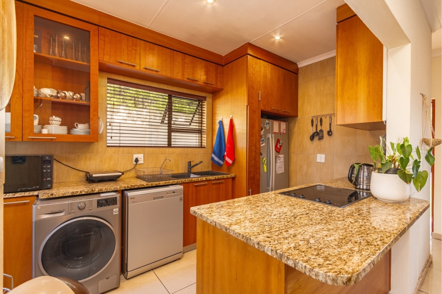 3 Bedroom Property for Sale in Douglasdale Gauteng