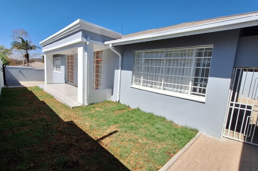 3 Bedroom Property for Sale in Orange Grove Gauteng