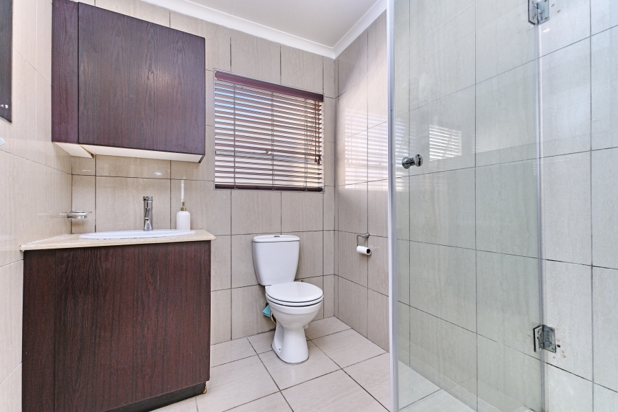 2 Bedroom Property for Sale in Morningside Gauteng